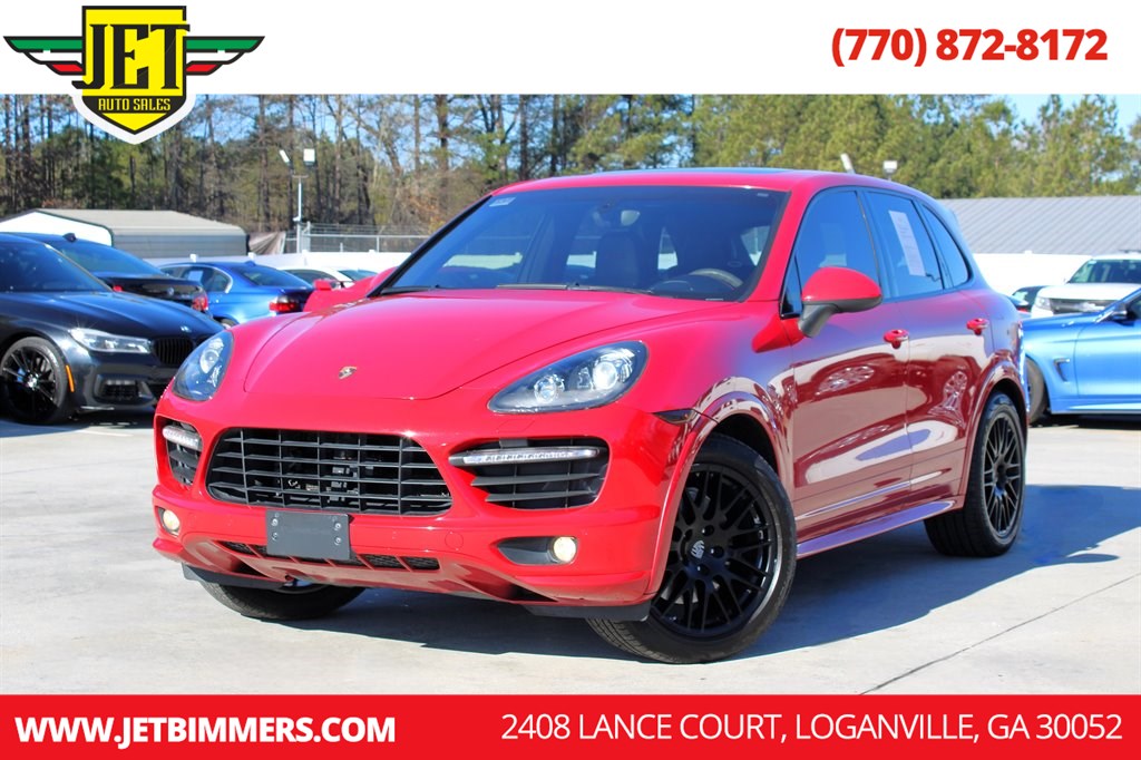 2013 Porsche Cayenne GTS