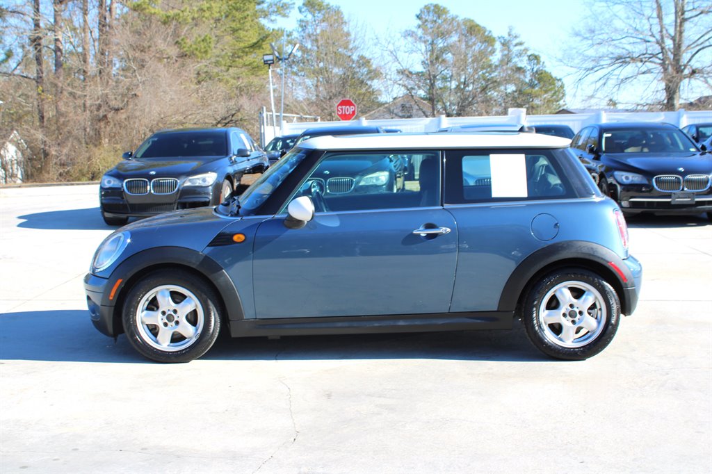 Sold 2010 MINI Cooper Hardtop in Loganville