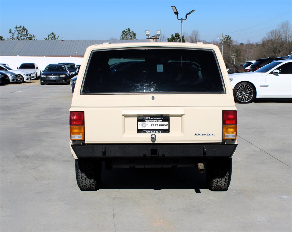 Sold 1989 Jeep Cherokee Base in Loganville