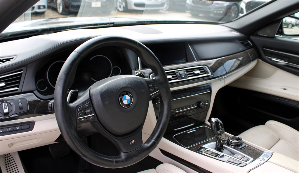 2015 Bmw 750Li / ALPINA B7 photo 11