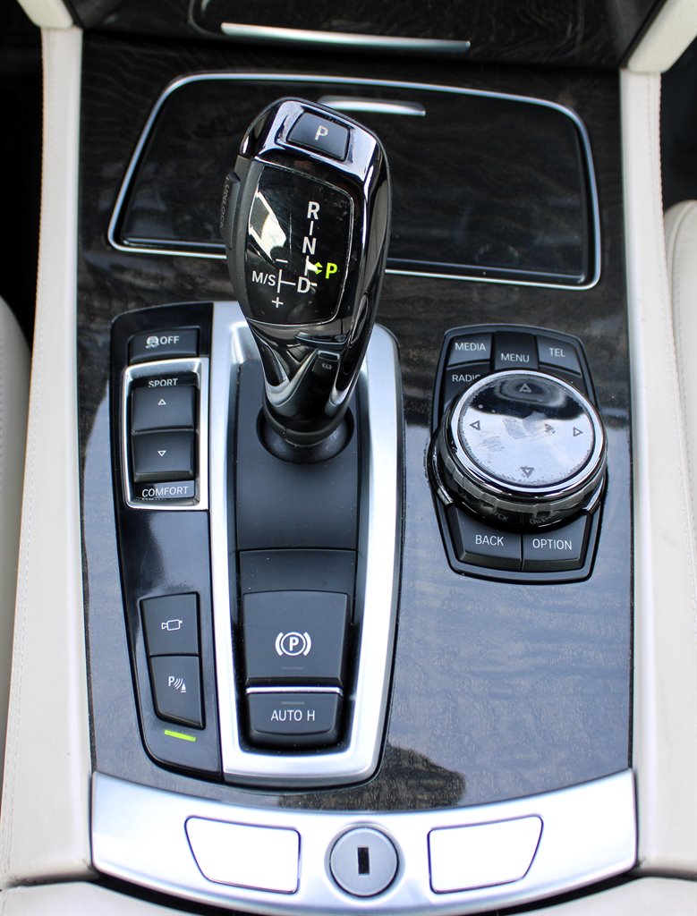 2015 Bmw 750Li / ALPINA B7 photo 19