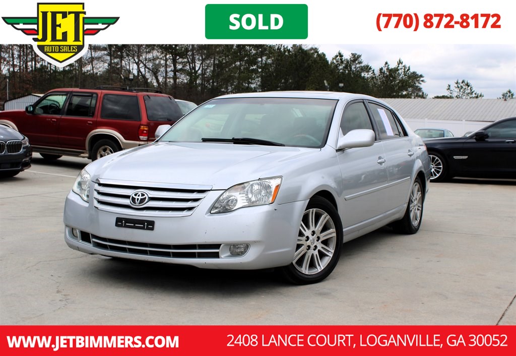 Sold 2007 Toyota Avalon Limited in Loganville