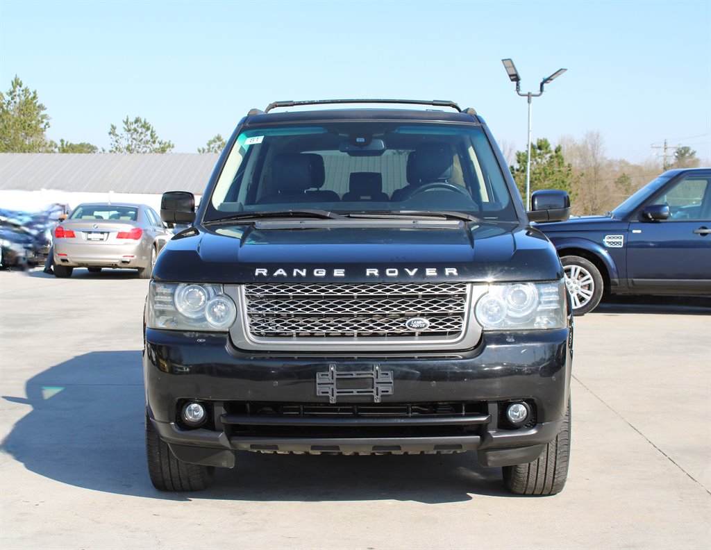 2010 Land Rover Range Rover HSE photo 2