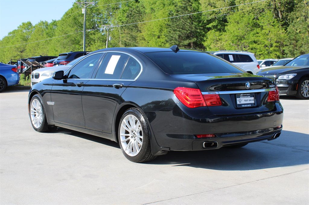 2011 Bmw 750xi 7-Series photo 5