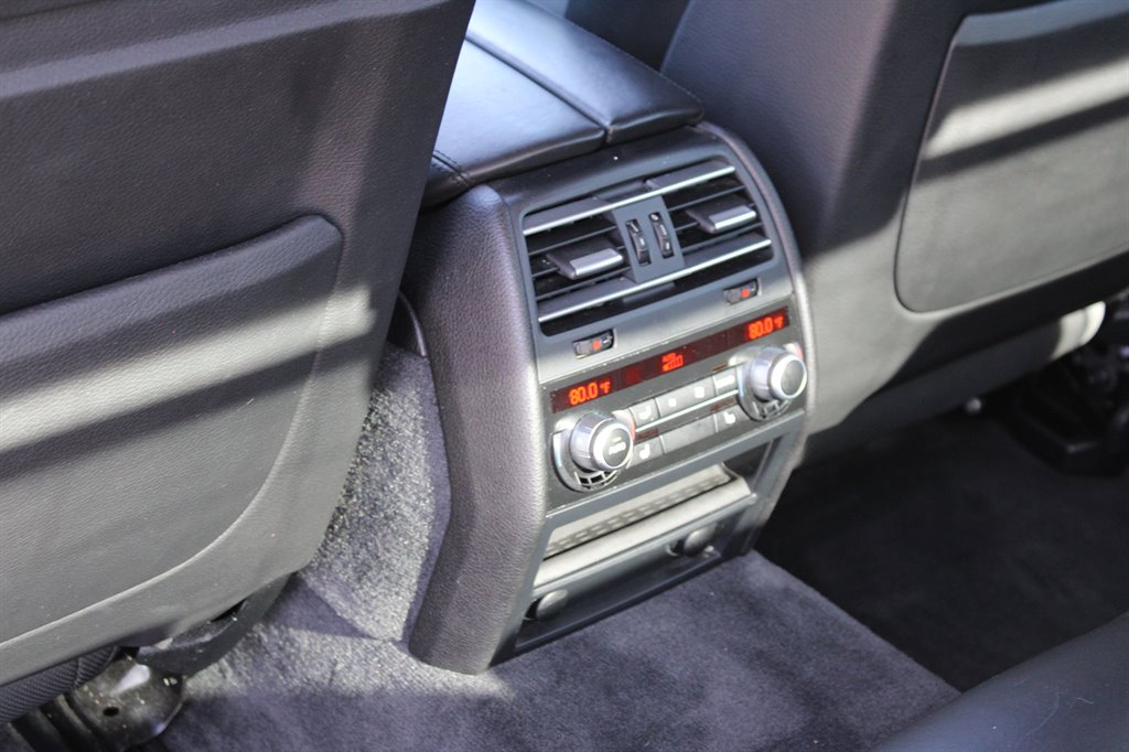 2011 Bmw 750xi 7-Series photo 20
