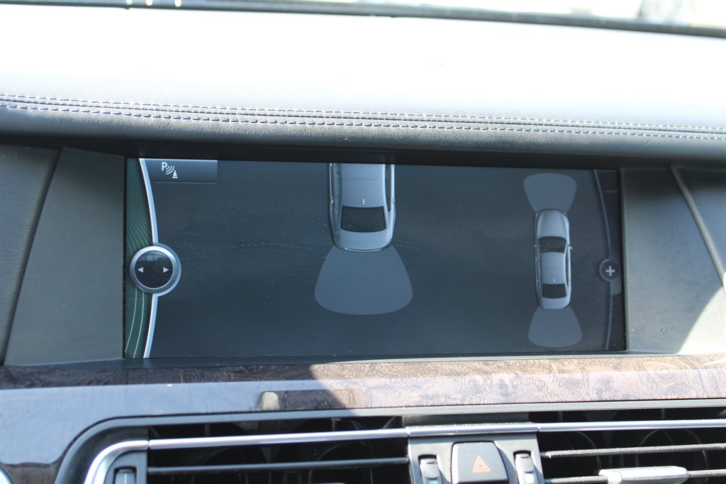 2011 Bmw 750xi 7-Series photo 24