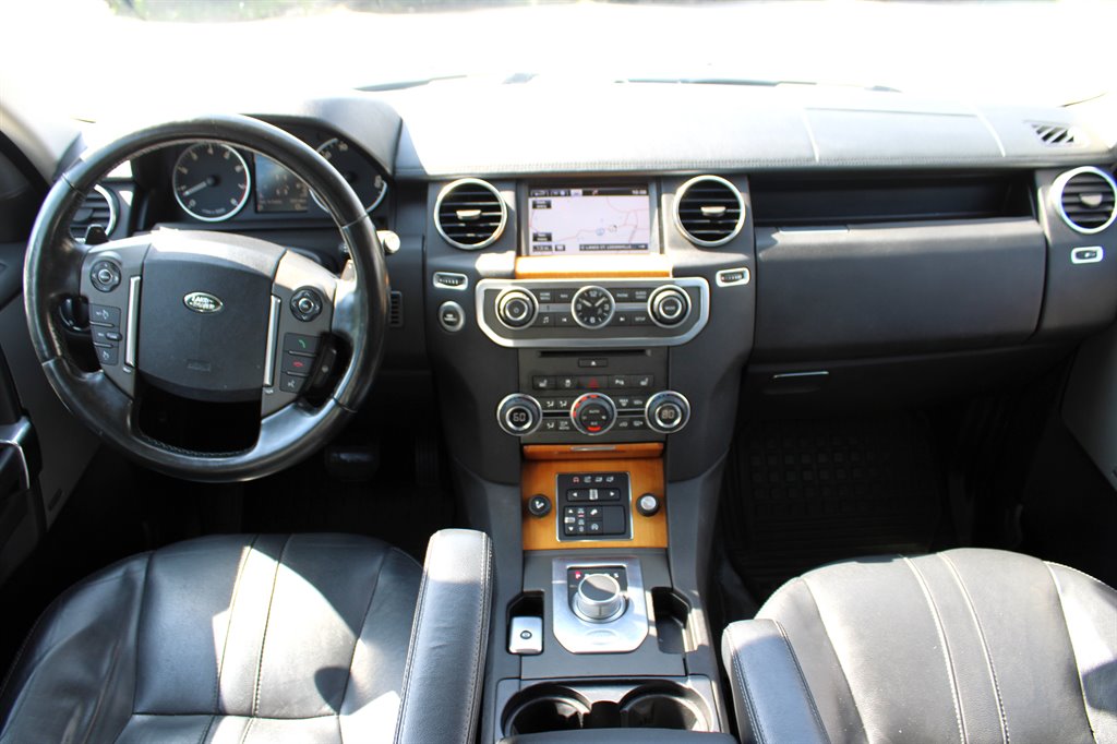 2014 Land Rover LR4 Base - Photo 11