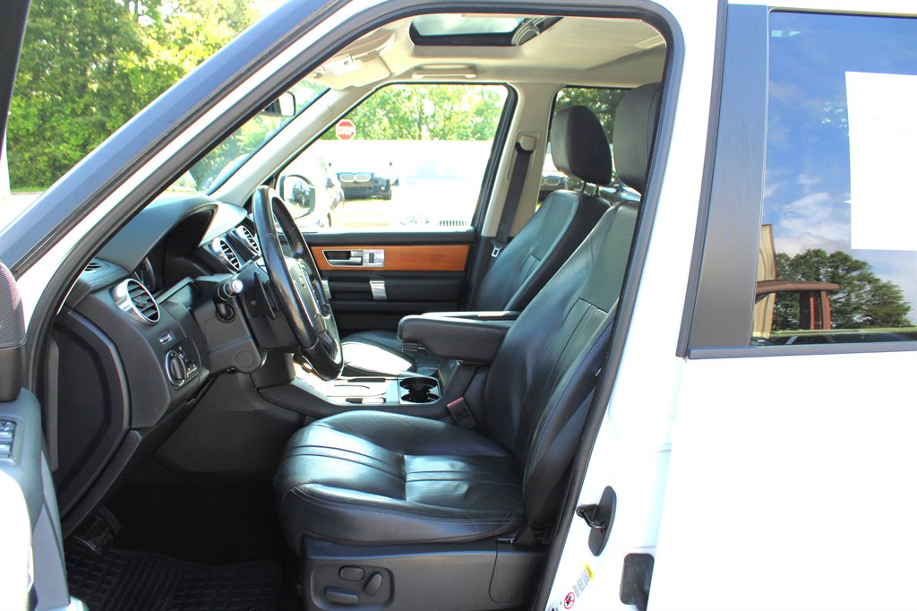 2014 Land Rover LR4 Base - Photo 14