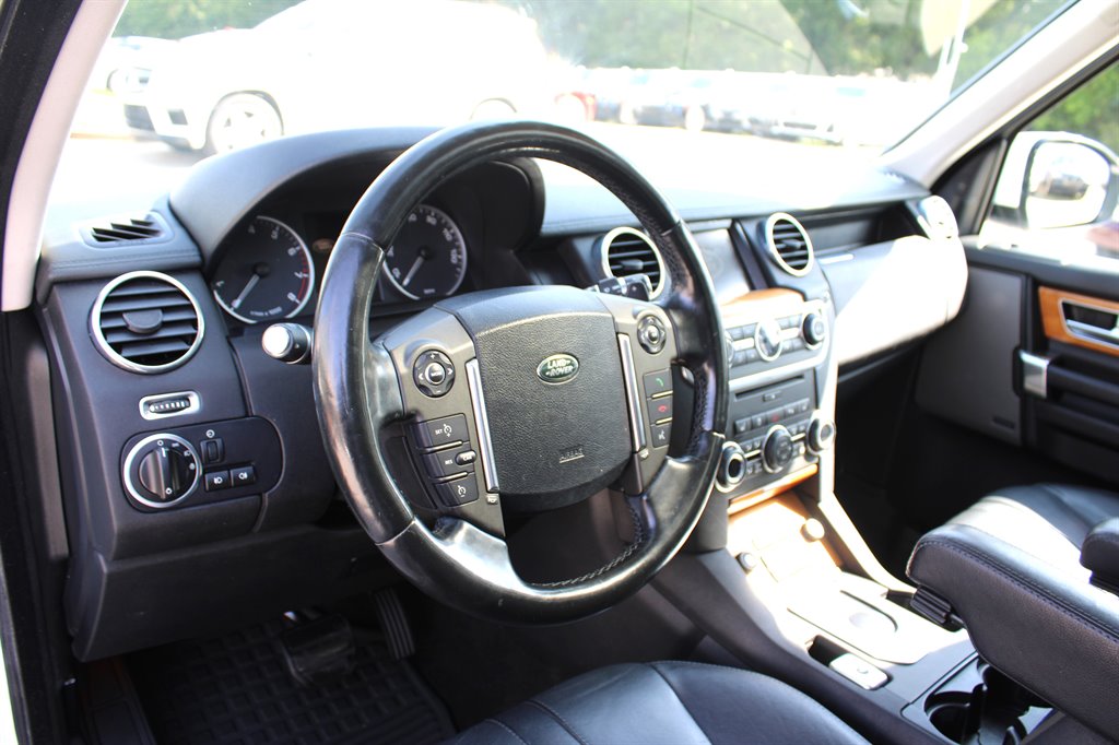 2014 Land Rover LR4 Base - Photo 15