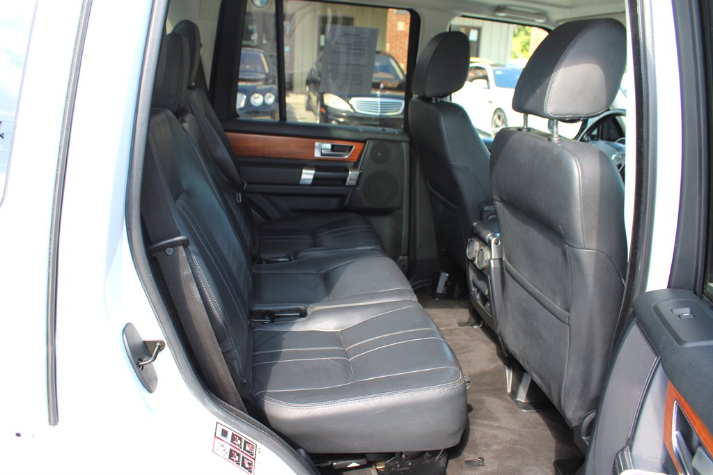 2014 Land Rover LR4 Base - Photo 19