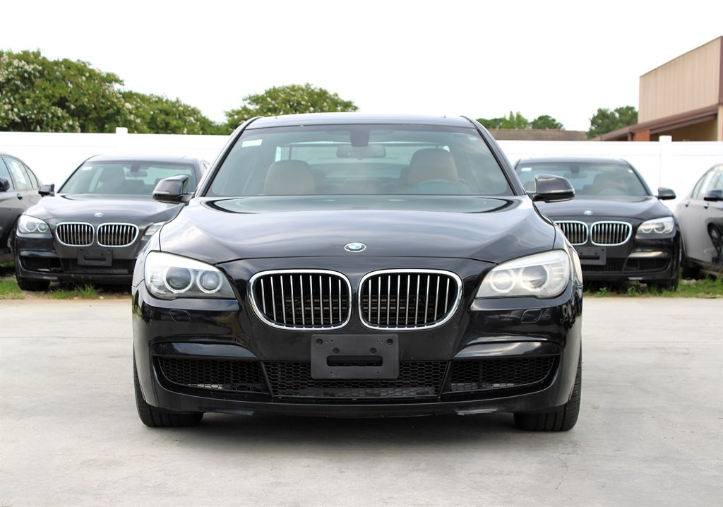 2013 Bmw 750i / ALPINA B7 photo 2