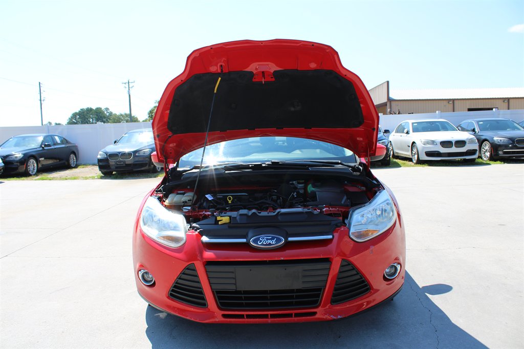 2012 Ford Focus SE - Photo 25