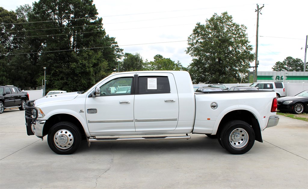 2012 Ram 3500 Laramie Longhorn photo 4