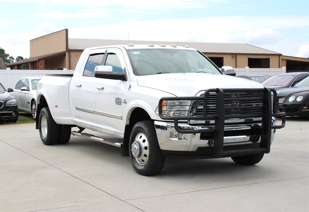 2012 Ram 3500 Laramie Longhorn photo 11