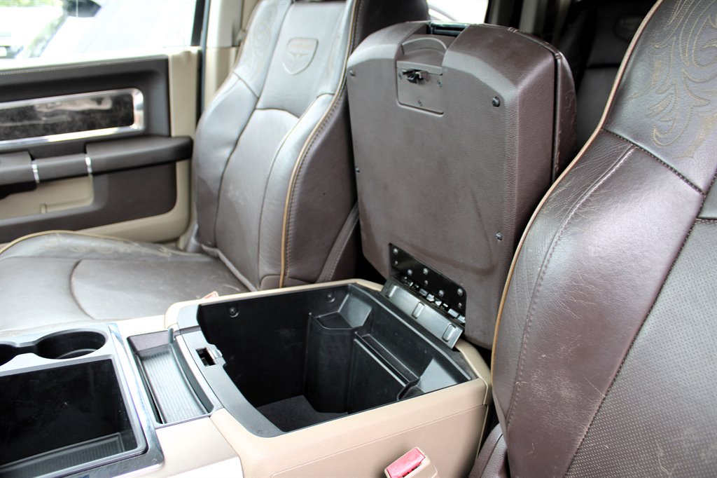 2012 Ram 3500 Laramie Longhorn photo 27