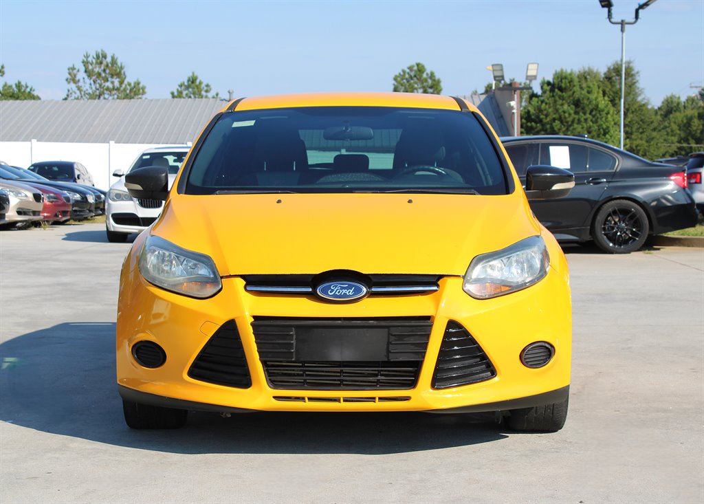 2014 Ford Focus ST photo 2