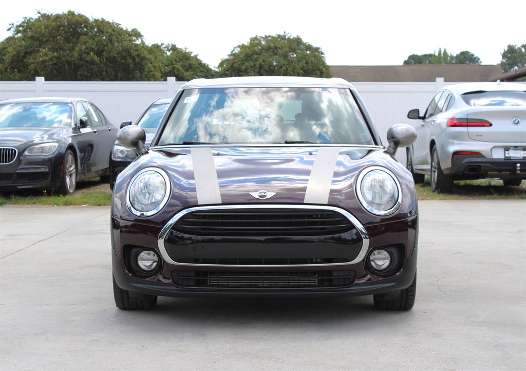 2016 Mini Clubman Base photo 2