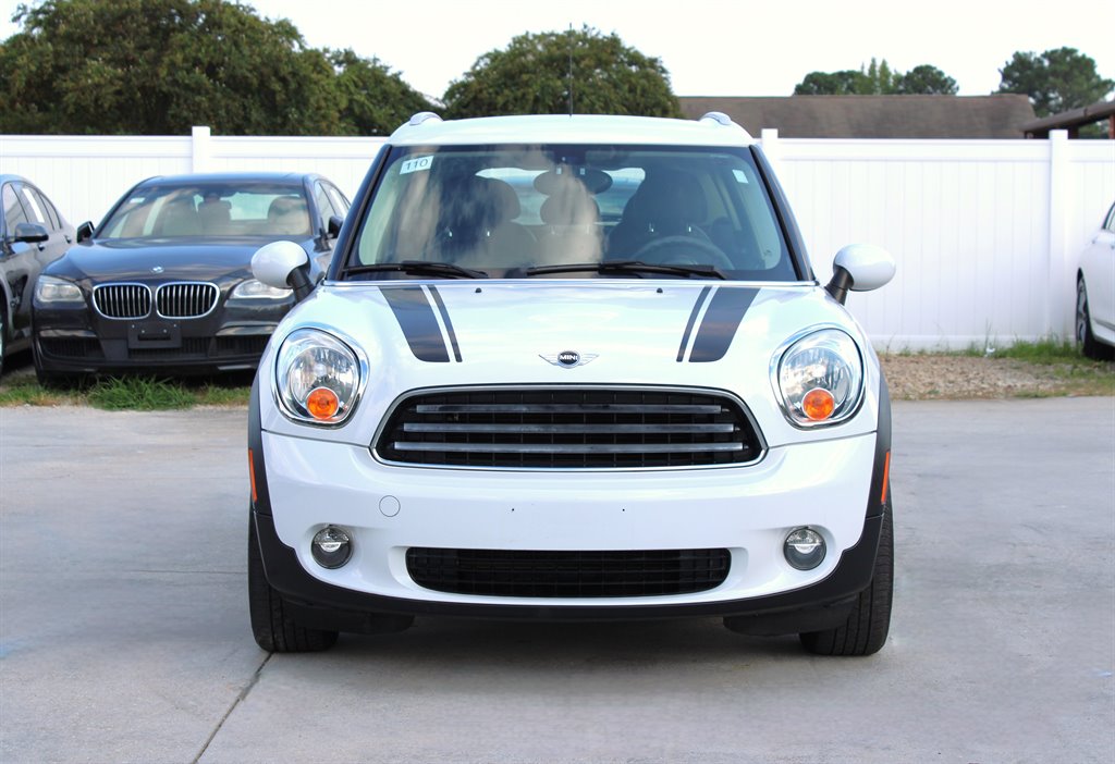 2014 Mini Countryman photo 2