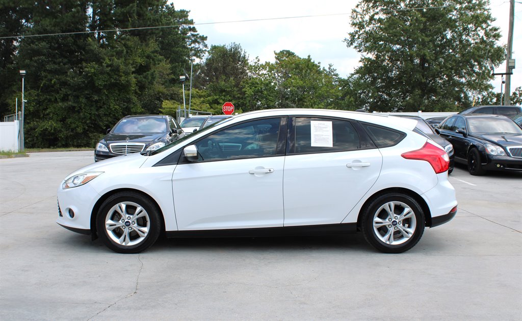 2013 Ford Focus SE photo 4