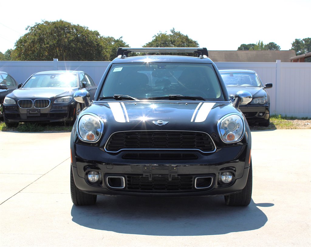 2014 Mini Countryman S photo 2
