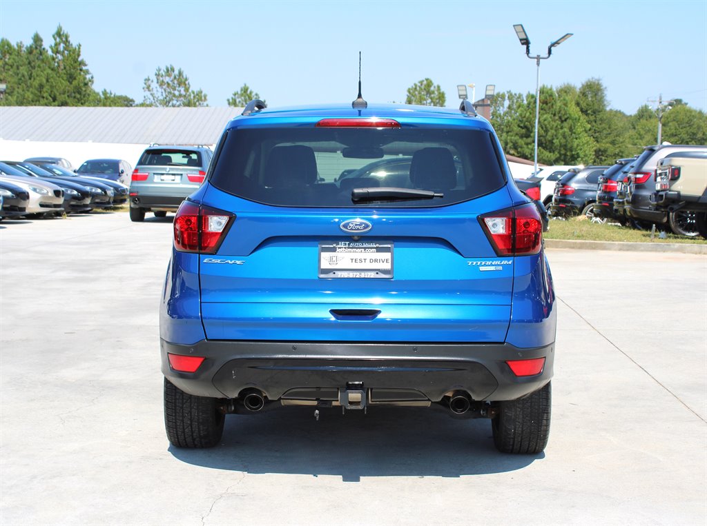 2019 Ford Escape Titanium photo 6