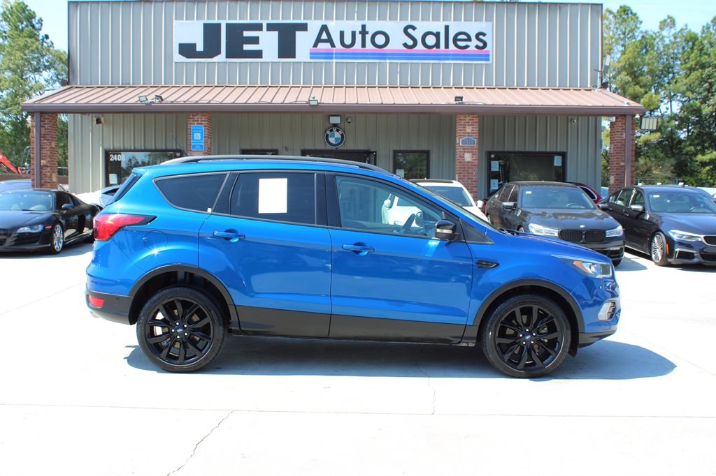 2019 Ford Escape Titanium photo 8