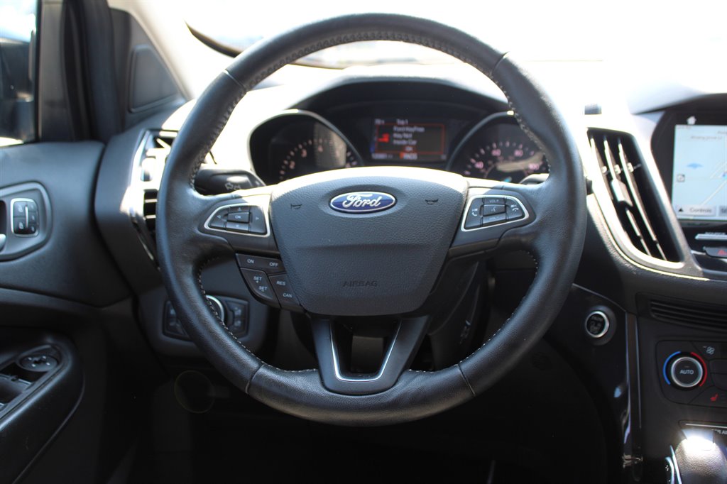 2019 Ford Escape Titanium photo 12