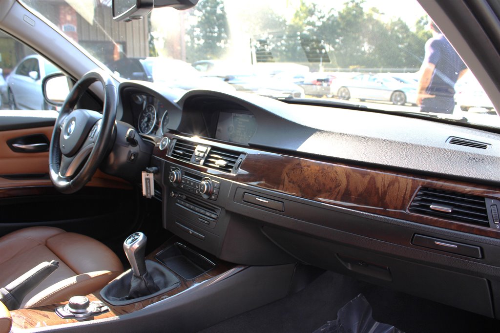 2011 Bmw 335i xDrive SA photo 14