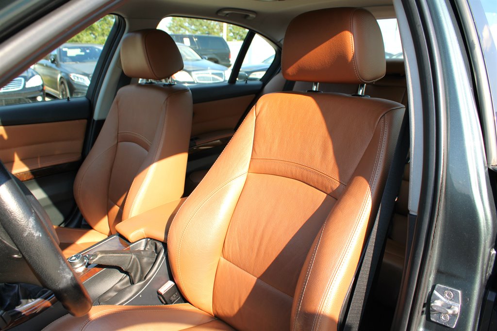 2011 Bmw 335i xDrive SA photo 15
