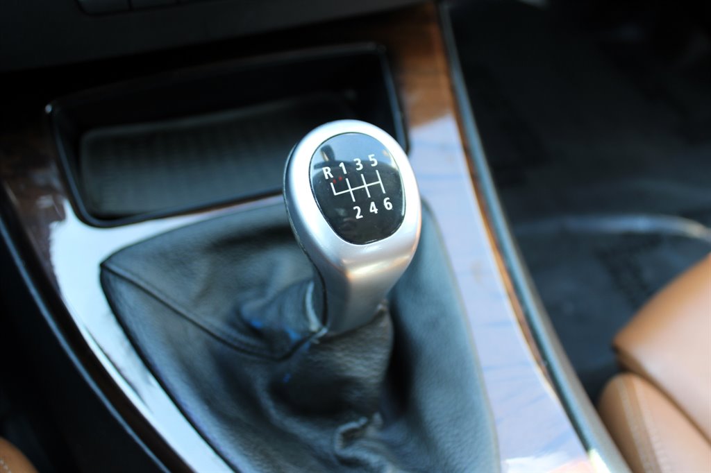 2011 Bmw 335i xDrive SA photo 22