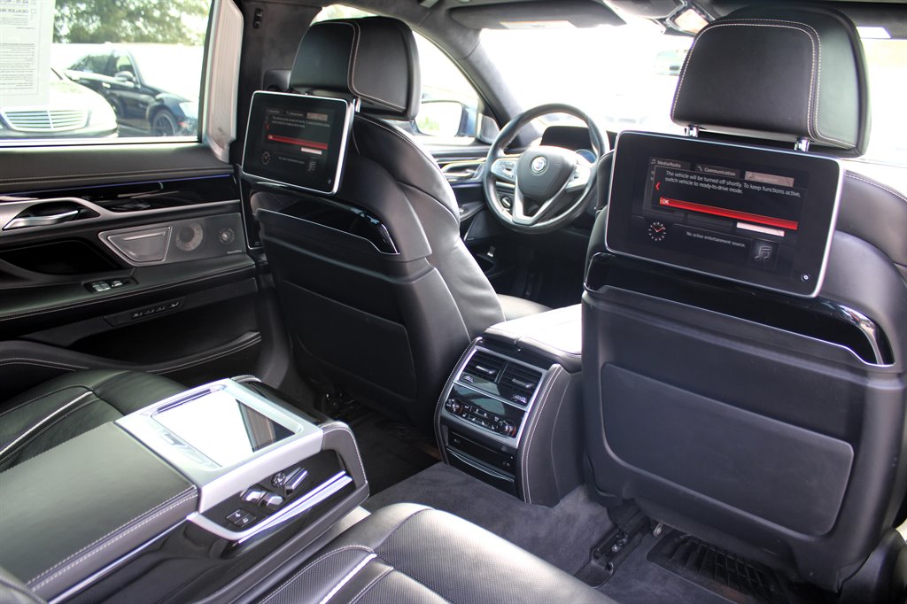 2019 Bmw B7 xDrive Sedan photo 30
