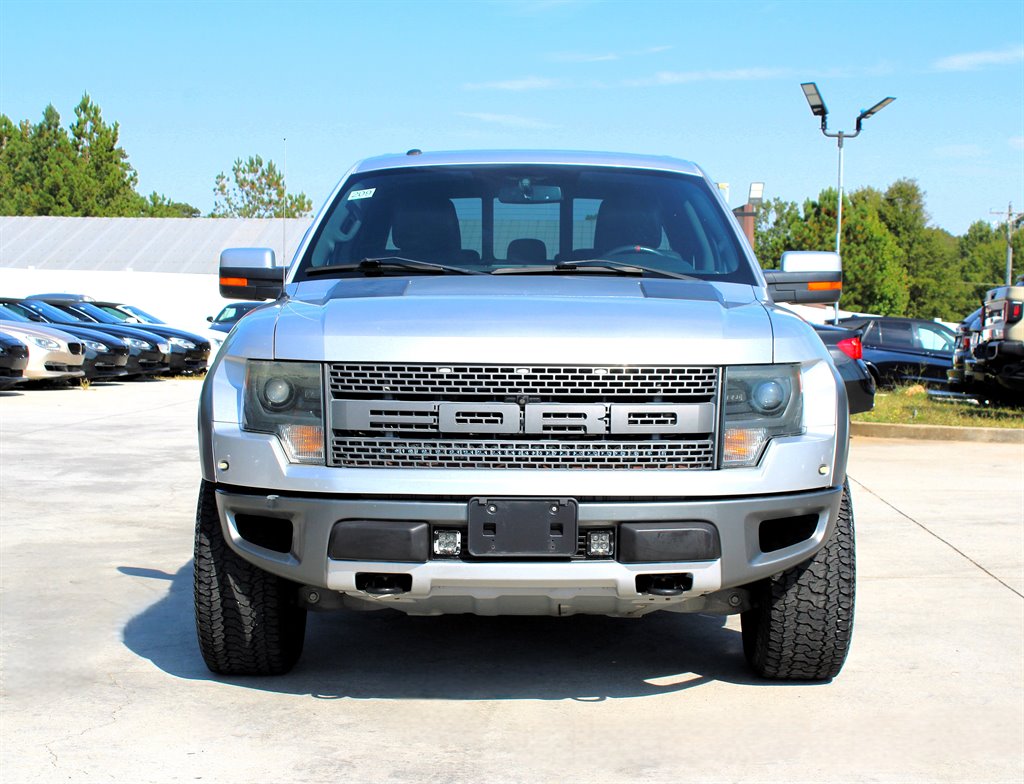 2013 Ford F-150 Raptor SVT photo 2