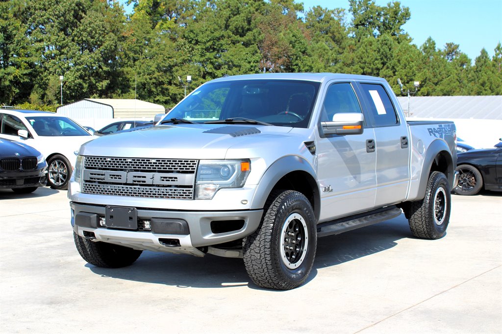 2013 Ford F-150 Raptor SVT photo 3