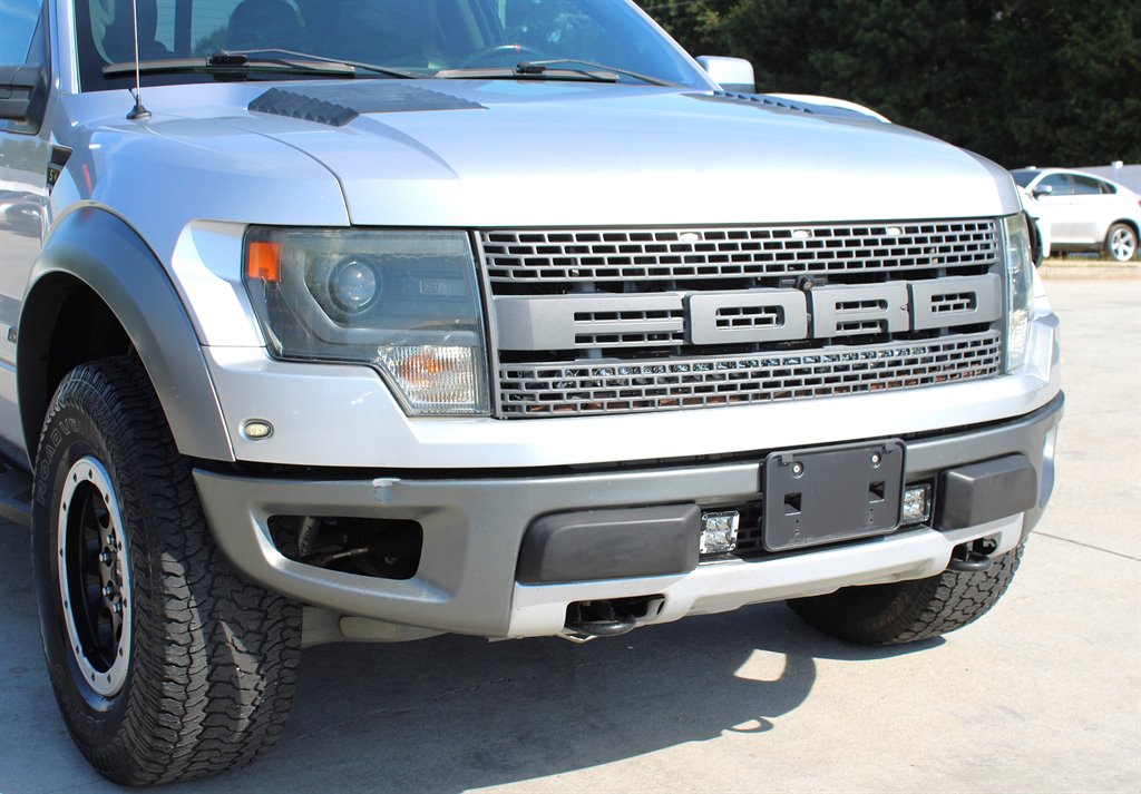 2013 Ford F-150 Raptor SVT photo 11
