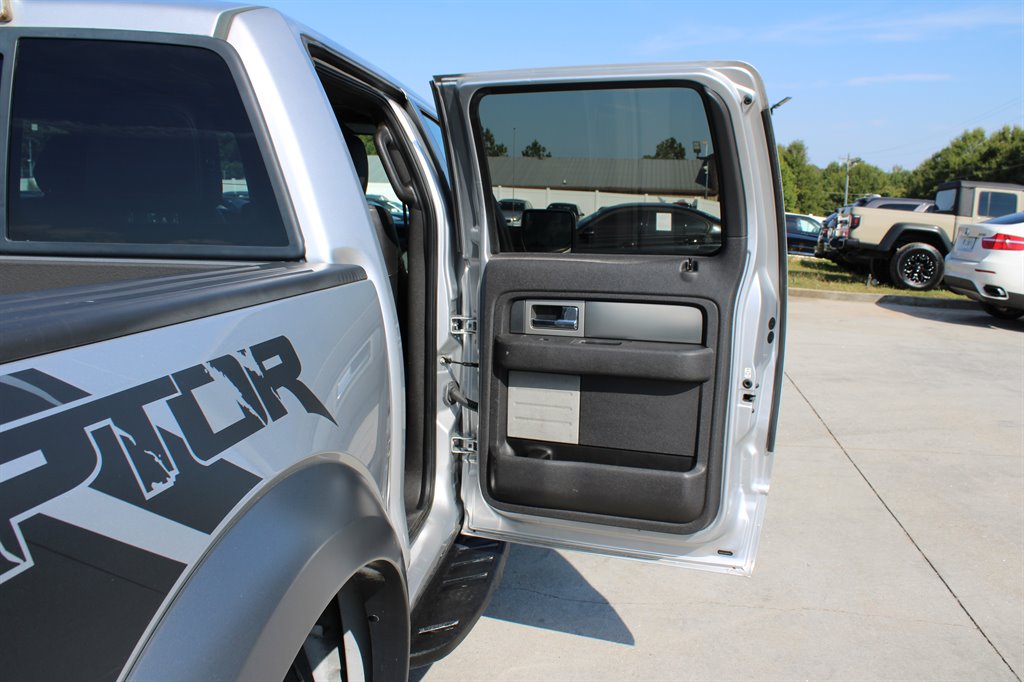 2013 Ford F-150 Raptor SVT photo 42