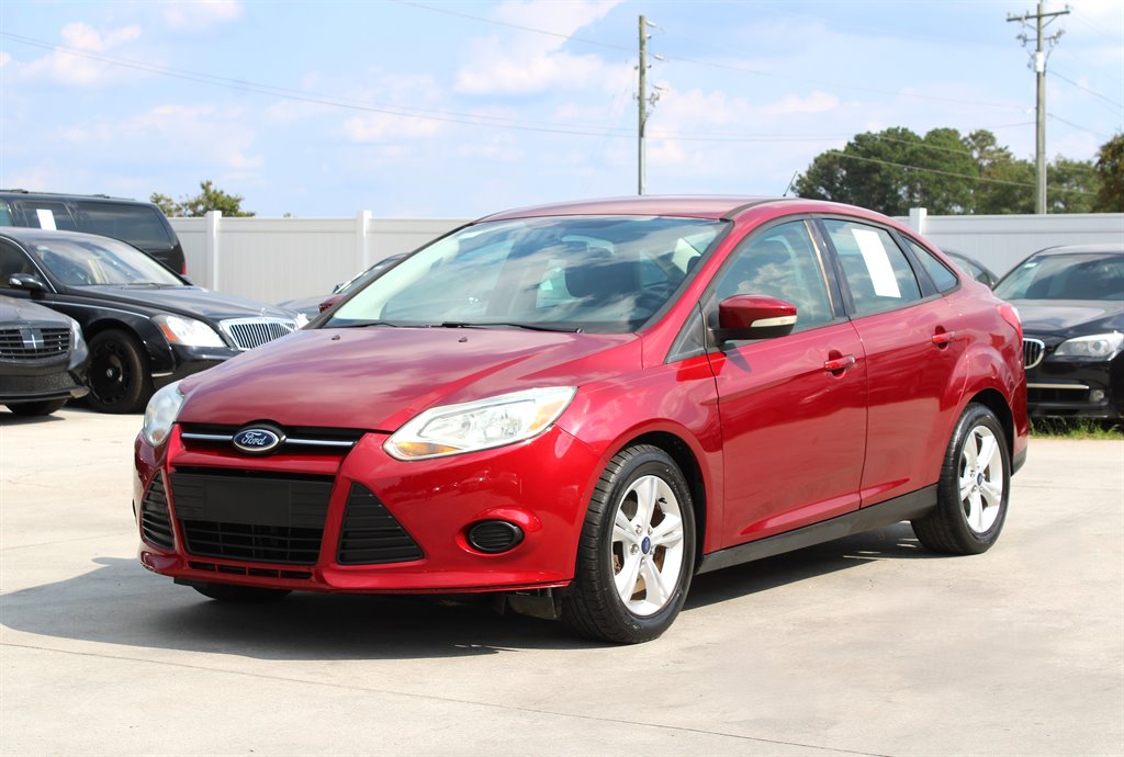 2013 Ford Focus SE photo 3