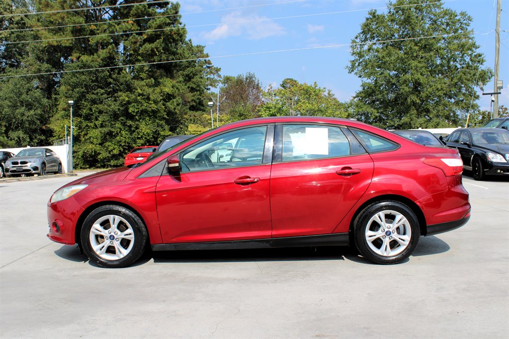 2013 Ford Focus SE photo 4