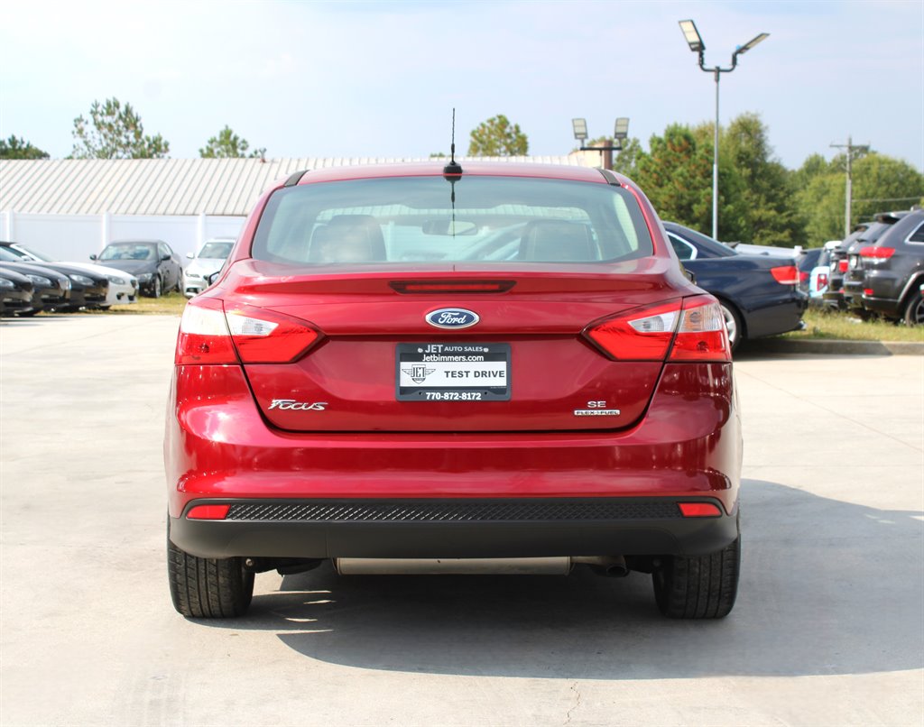 2013 Ford Focus SE photo 6