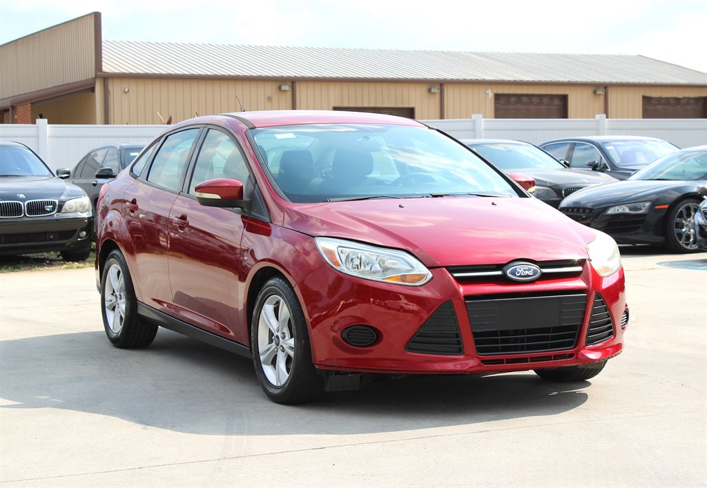 2013 Ford Focus SE photo 9