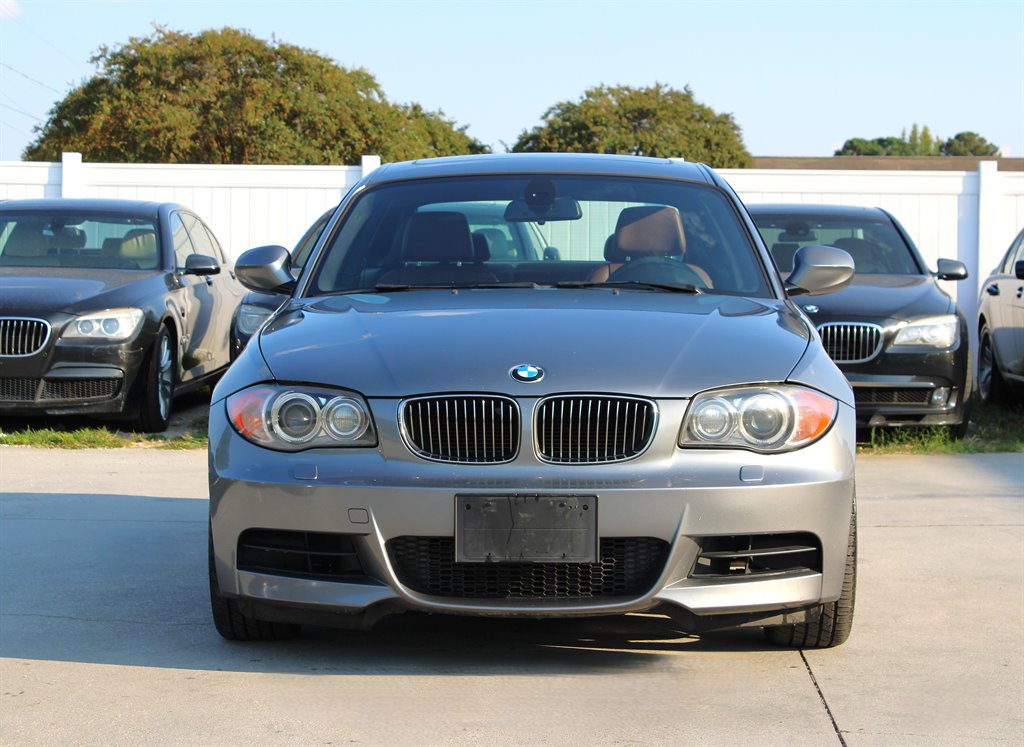 2011 Bmw 135i 1-Series photo 2
