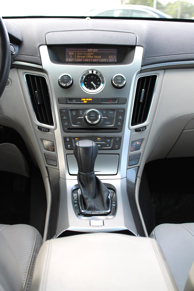 2009 Cadillac CTS photo 10