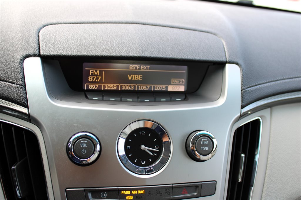 2009 Cadillac CTS photo 19
