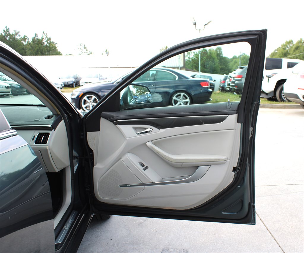 2009 Cadillac CTS photo 23
