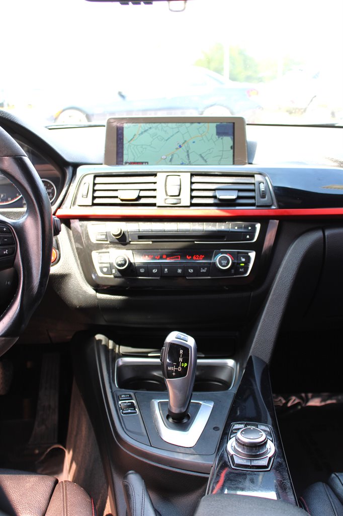 2013 Bmw 328i SA SULEV photo 12