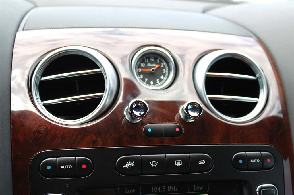 2006 Bentley Continental GT photo 13
