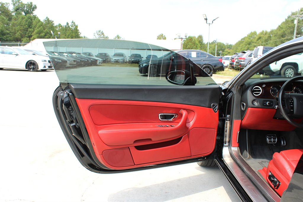 2006 Bentley Continental GT photo 21