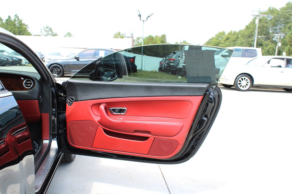 2006 Bentley Continental GT photo 22