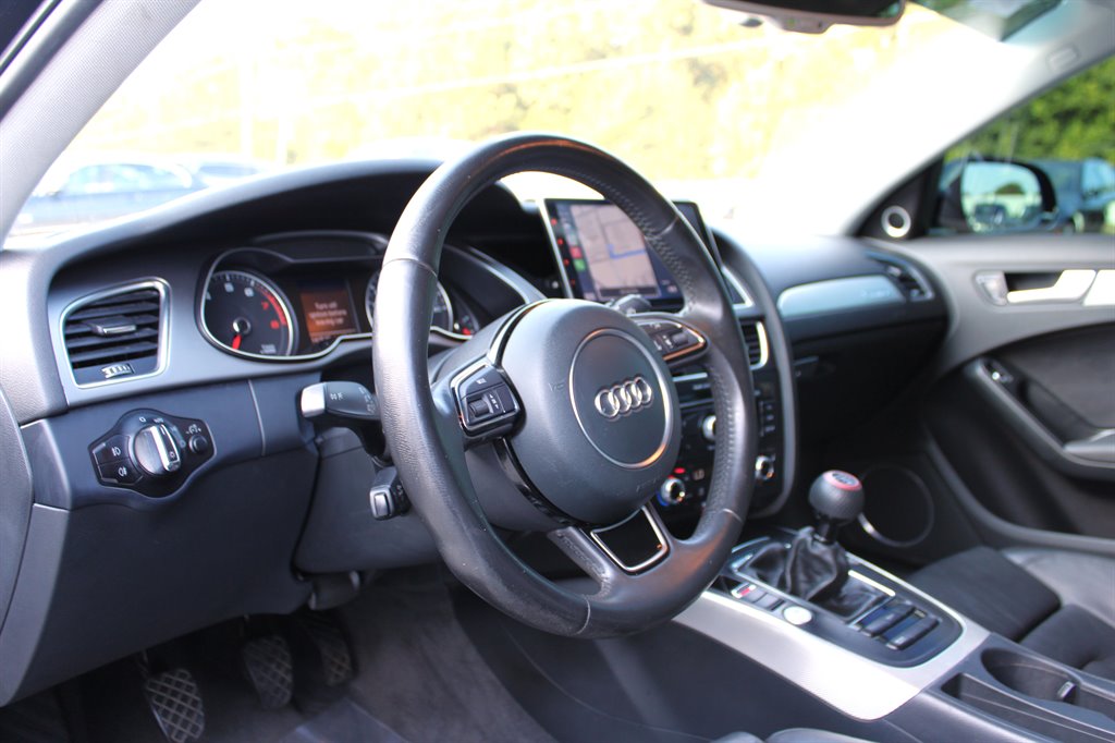 2014 Audi A4 Quattro Premium Plus photo 14