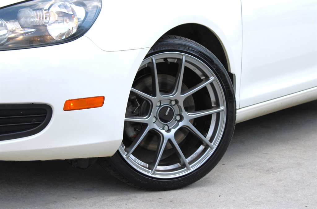 2013 Volkswagen Jetta SportWagen TDI photo 10