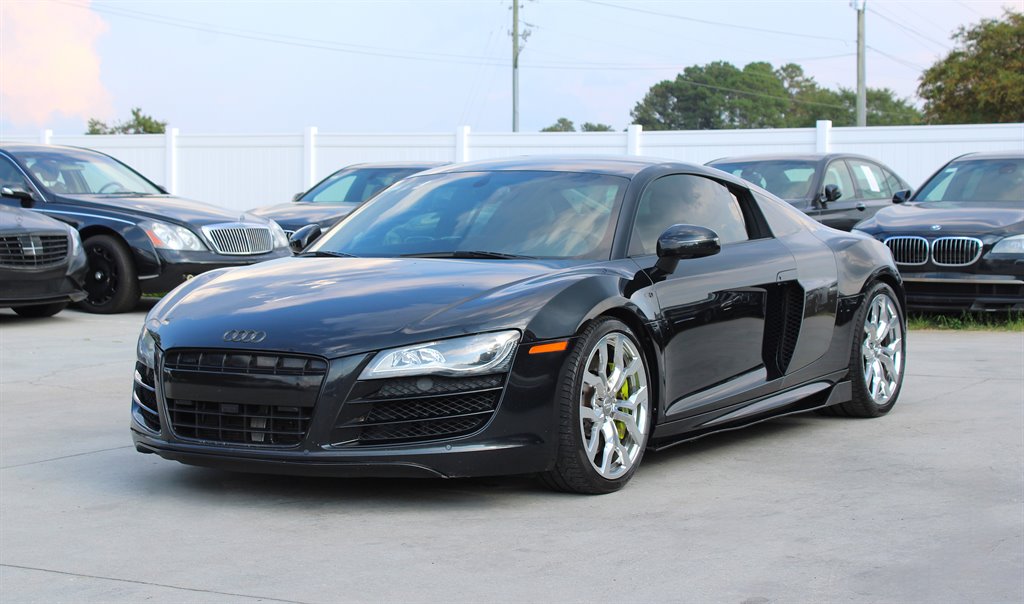 2010 Audi R8 photo 3